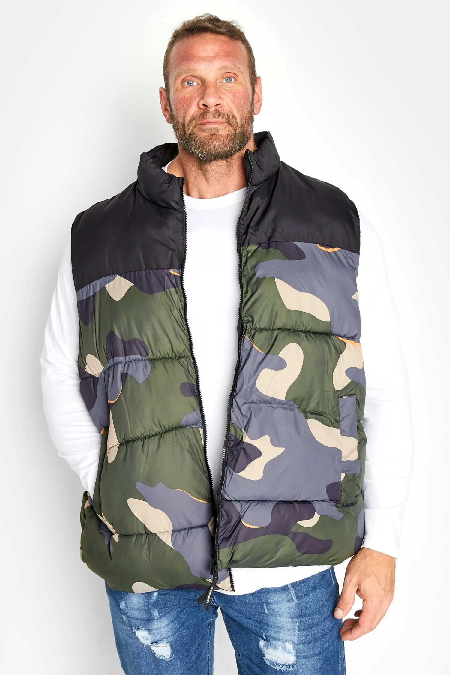 JACK & JONES Big & Tall Black Camo Gilet 1 JACK & JONES Big & Tall Black Camo Gilet