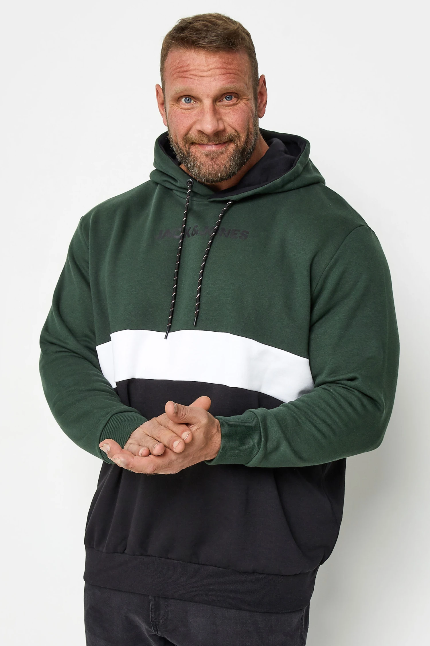 Essential Men’s Outerwear – How to Stay Stylish in Every Season 4 JACK & JONES Big & Tall Green Colour Block Hoodie